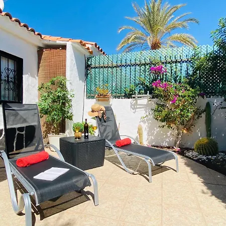 Porches By Sunhousescanarias *